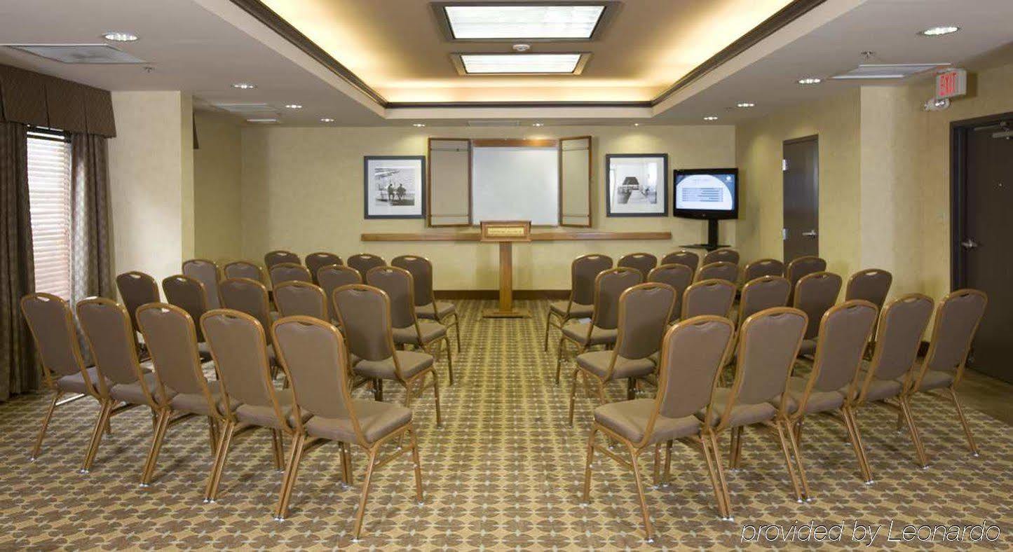 Hampton Inn Waldorf Ngoại thất bức ảnh